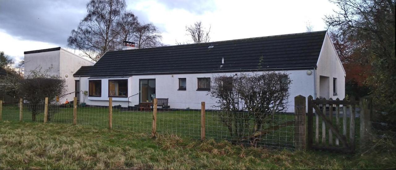 Bed and Breakfast Aquila Retreats Comrie Esterno foto