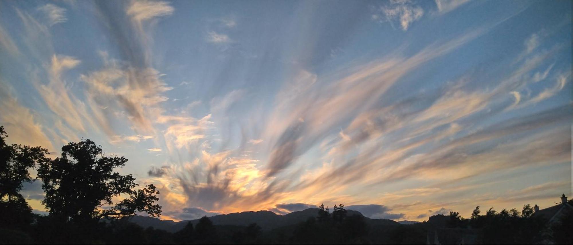 Bed and Breakfast Aquila Retreats Comrie Esterno foto